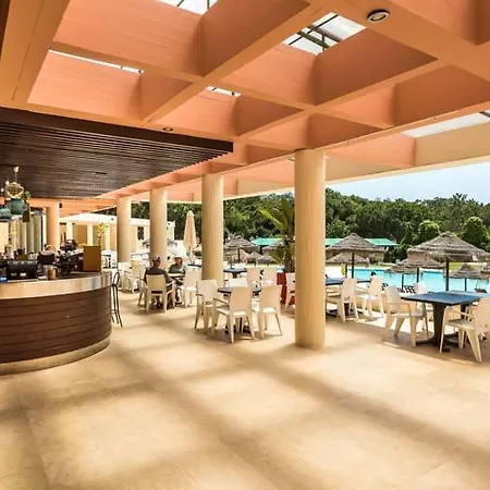 Sleeps 6 With Pool Air Con And Wifi * Quinta do Lago